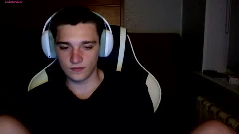 Alex online show from June 8, 2026, 11:38 pm