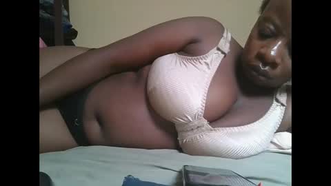 sweetyass25 online show from October 15, 2025, 6:57 am