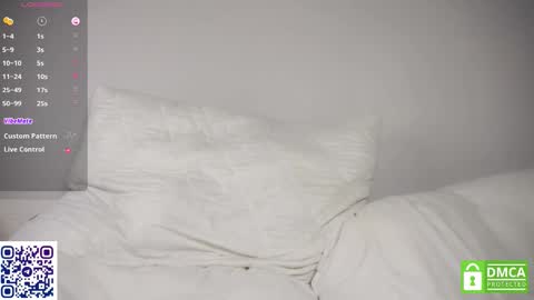 Astrid online show from October 26, 2025, 7:09 pm