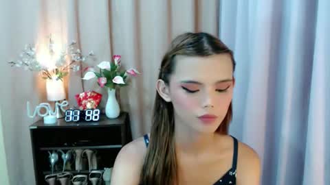 Snapshot of sweetytrannygirlxx chatting on October 4, 2025, 3:48 am Megan online show from October 4, 2025, 3:48 am