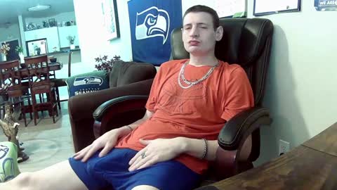 Snapshot of swelteringk chatting on February 6, 2025, 12:43 am Kile online show from February 6, 2025, 12:43 am