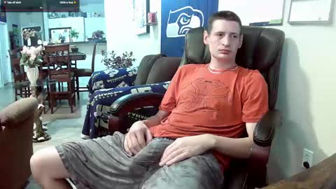 Snapshot of swelteringk chatting on September 28, 2025, 4:40 am Kile online show from September 28, 2025, 4:40 am