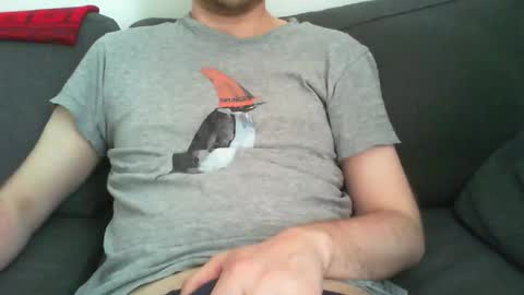 Snapshot of swim_696969 chatting on May 4, 2026, 7:48 am M online show from May 4, 2026, 7:48 am