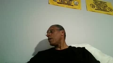 swimmerbod2495 online show from May 31, 2026, 1:36 am