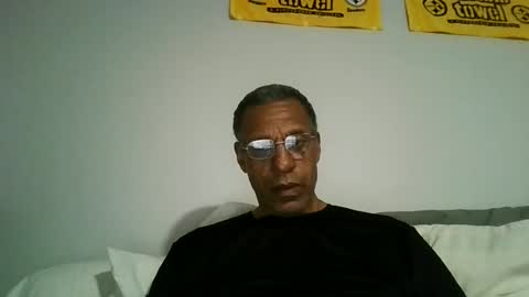swimmerbod2495 online show from June 21, 2026, 2:03 am