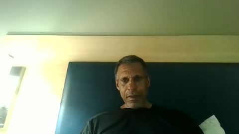 swimmerbod2495 online show from June 28, 2026, 9:26 am