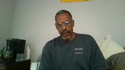 swimmerbod2495 online show from July 10, 2026, 9:28 pm