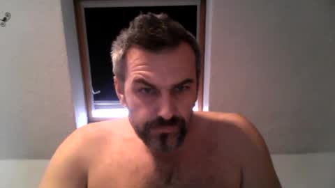 swinger_men_austria online show from February 10, 2026, 7:01 am