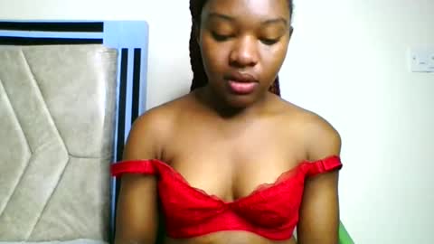 Snapshot of swit_candy chatting on April 25, 2026, 1:52 pm Candy online show from April 25, 2026, 1:52 pm