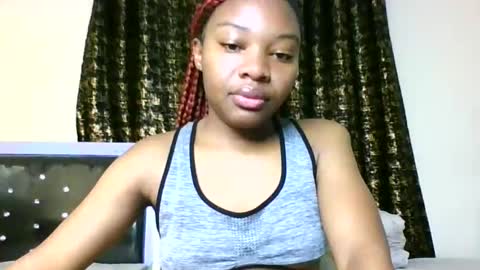 Snapshot of swit_candy chatting on April 26, 2026, 2:04 pm Candy online show from April 26, 2026, 2:04 pm
