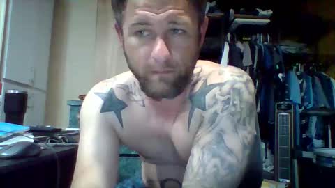 switchleg242 online show from April 14, 2026, 6:08 am