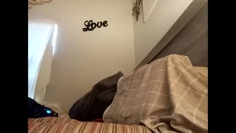 Snapshot of swollenclitneedsdad chatting on February 17, 2026, 2:46 pm swollenclitneedsdad online show from February 17, 2026, 2:46 pm