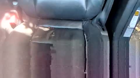 swollpole2112 online show from April 19, 2026, 6:10 pm