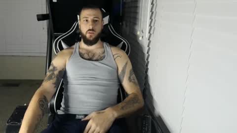 Snapshot of swoozy_ chatting on September 19, 2025, 12:45 am swoozy_ online show from September 19, 2025, 12:45 am