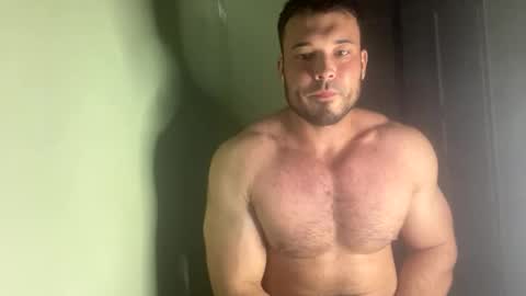 Snapshot of swordmansoul chatting on October 7, 2025, 4:37 pm swordmansoul online show from October 7, 2025, 4:37 pm