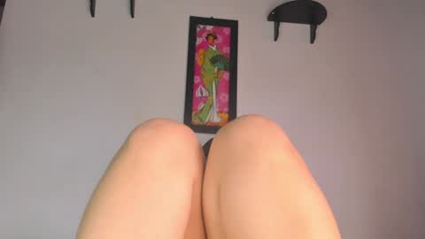 Lilly  online show from December 20, 2024, 8:23 pm