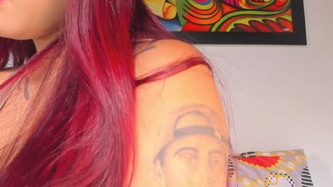 Lilly  online show from February 7, 2025, 8:10 pm