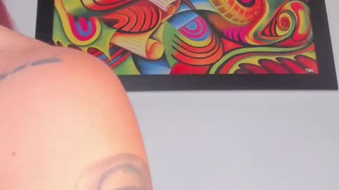 Lilly  online show from November 4, 2025, 7:13 pm