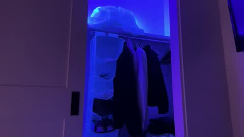 sxncndy online show from February 1, 2026, 1:53 pm