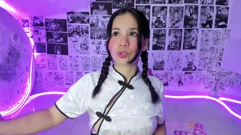 Snapshot of sylphy17 chatting on September 11, 2025, 4:12 am sylphy17 online show from September 11, 2025, 4:12 am