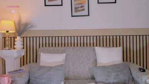 sylvana online show from April 19, 2026, 4:01 am