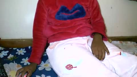 sylviasexy27 online show from December 2, 2025, 5:46 am