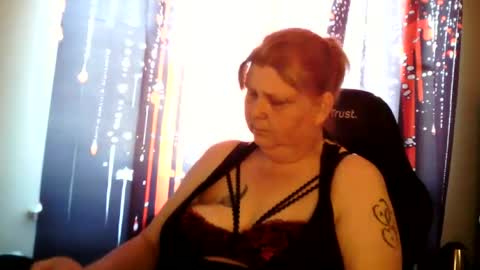 Sylviastar47 online show from July 3, 2026, 5:52 pm