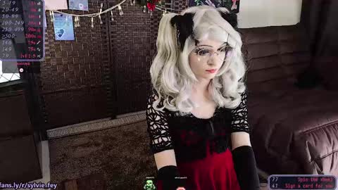 Snapshot of sylvie_fey chatting on February 15, 2025, 1:21 am Sylvie online show from February 15, 2025, 1:21 am