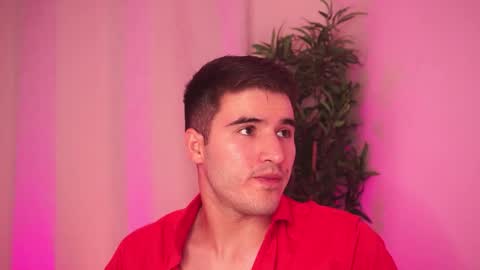 Snapshot of t0ny_wylie chatting on February 9, 2026, 9:19 pm t0ny_wylie online show from February 9, 2026, 9:19 pm