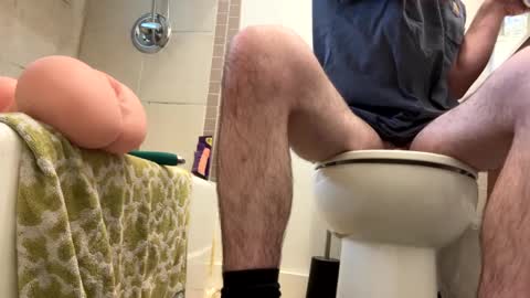 Snapshot of t265h chatting on October 5, 2025, 9:45 pm tRex online show from October 5, 2025, 9:45 pm