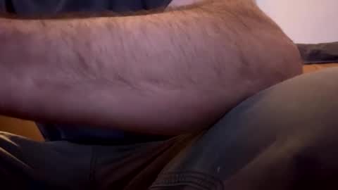 Snapshot of t265h chatting on October 12, 2025, 11:04 pm tRex online show from October 12, 2025, 11:04 pm