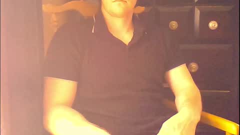 Snapshot of t3ns0r_ chatting on November 7, 2025, 7:03 pm t3ns0r_ online show from November 7, 2025, 7:03 pm