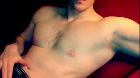 Snapshot of t3ns0r_ chatting on February 4, 2026, 4:07 am t3ns0r_ online show from February 4, 2026, 4:07 am