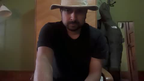 t bad online show from November 17, 2025, 10:26 pm