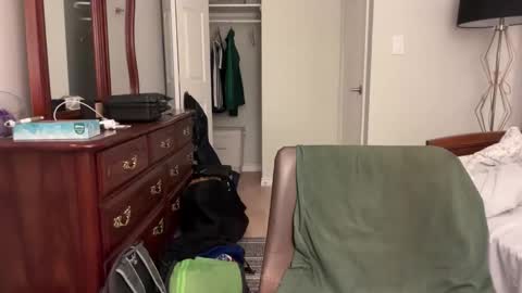 t bad online show from April 28, 2026, 2:27 am