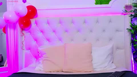 Arianna online show from February 18, 2026, 1:18 pm