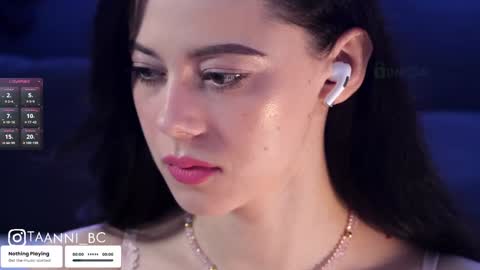 TAANNI online show from October 10, 2025, 9:47 pm