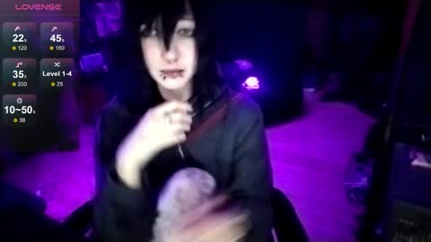 Lina online show from February 26, 2026, 3:22 pm