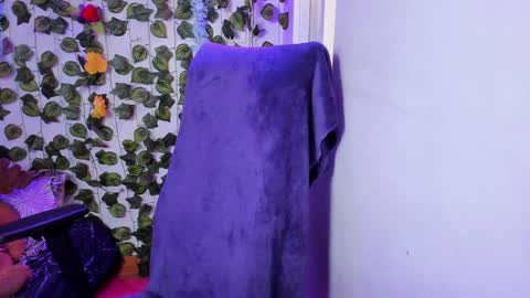 Snapshot of tabitapurple chatting on December 17, 2024, 3:17 pm TABITA online show from December 17, 2024, 3:17 pm