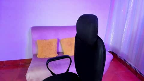 Snapshot of tabitapurple chatting on December 22, 2024, 2:38 pm TABITA online show from December 22, 2024, 2:38 pm