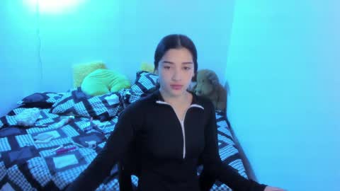 Snapshot of tabitapurple chatting on February 8, 2025, 12:39 pm TABITA online show from February 8, 2025, 12:39 pm