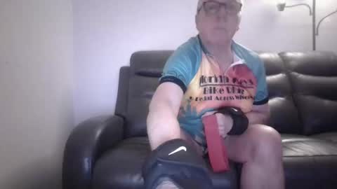 tacrunner66_ online show from February 14, 2026, 2:47 pm