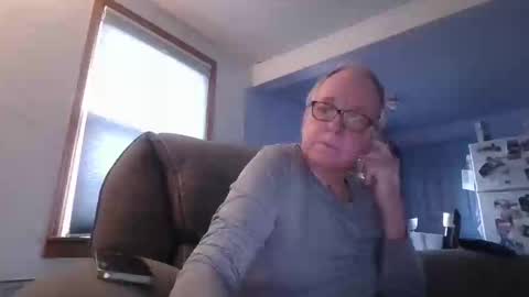 tacrunner66_ online show from April 23, 2026, 1:46 pm