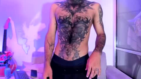 tadeo_99 online show from May 22, 2026, 5:25 am