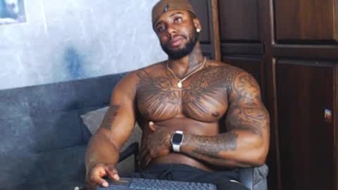 Tairon Tucke online show from December 14, 2024, 5:07 am