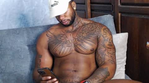 Tairon Tucke online show from January 22, 2025, 4:34 am