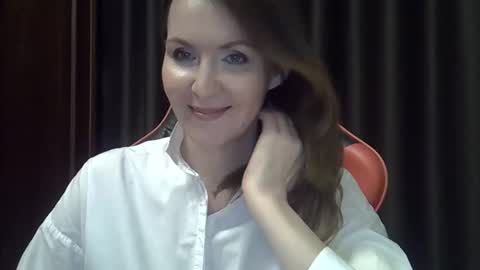 Snapshot of taisialucky77 chatting on October 17, 2025, 6:54 pm taisialucky77 online show from October 17, 2025, 6:54 pm