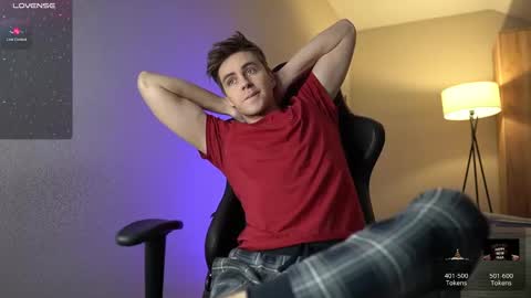 Taison online show from March 11, 2025, 7:25 pm