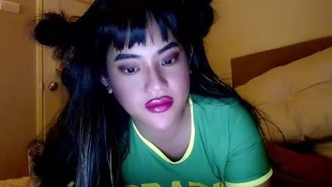 Snapshot of takemeinheaven1 chatting on December 11, 2024, 3:05 pm Lena online show from December 11, 2024, 3:05 pm