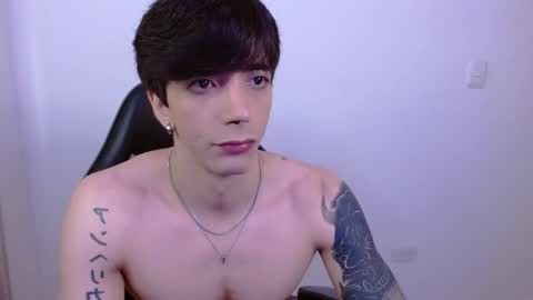 Snapshot of takeru___ chatting on November 25, 2025, 8:53 pm takeru___ online show from November 25, 2025, 8:53 pm